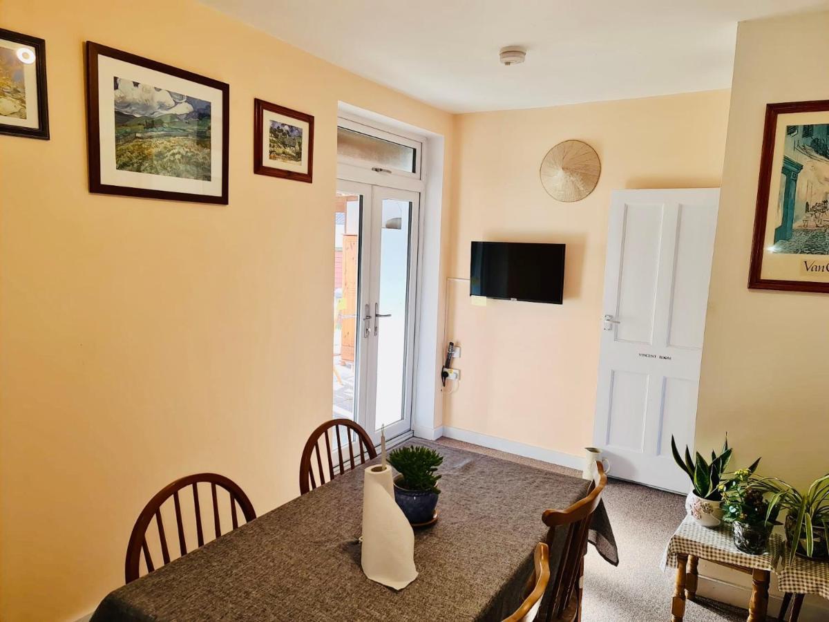 East Of Ipswich Bed & Breakfast 외부 사진