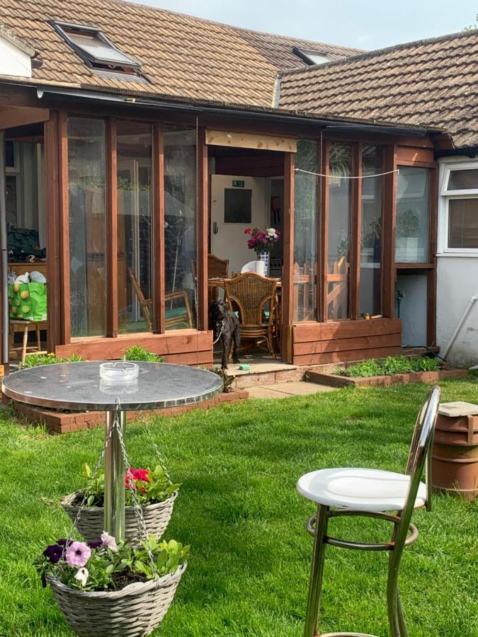 East Of Ipswich Bed & Breakfast 외부 사진