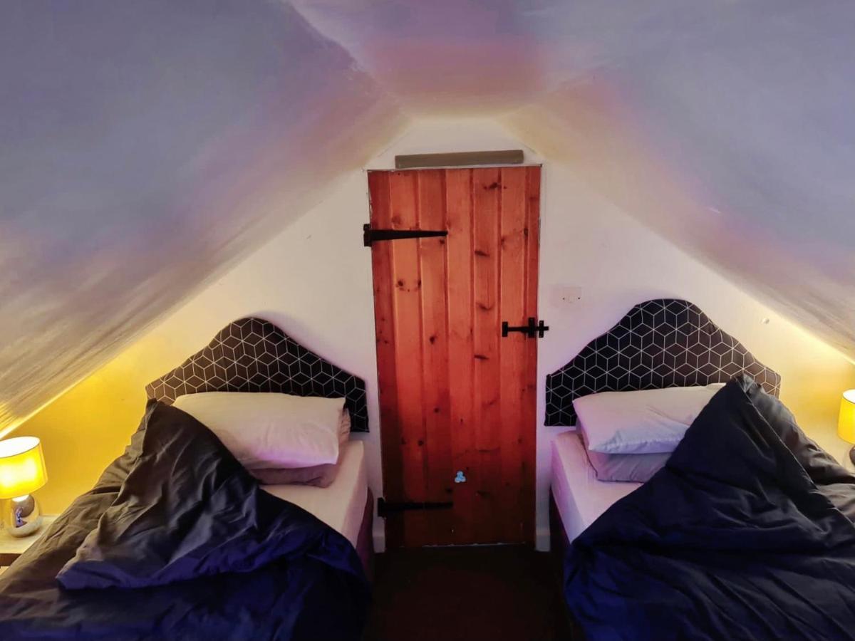 East Of Ipswich Bed & Breakfast 외부 사진